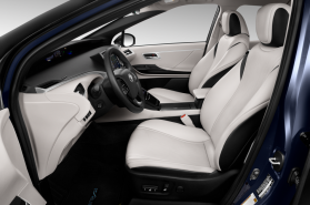  Toyota Mirai 