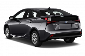  Toyota Prius prime 