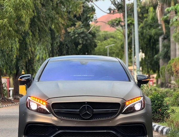 2017 MERCEDES BENZ C63s AMG COUPE FORSALE