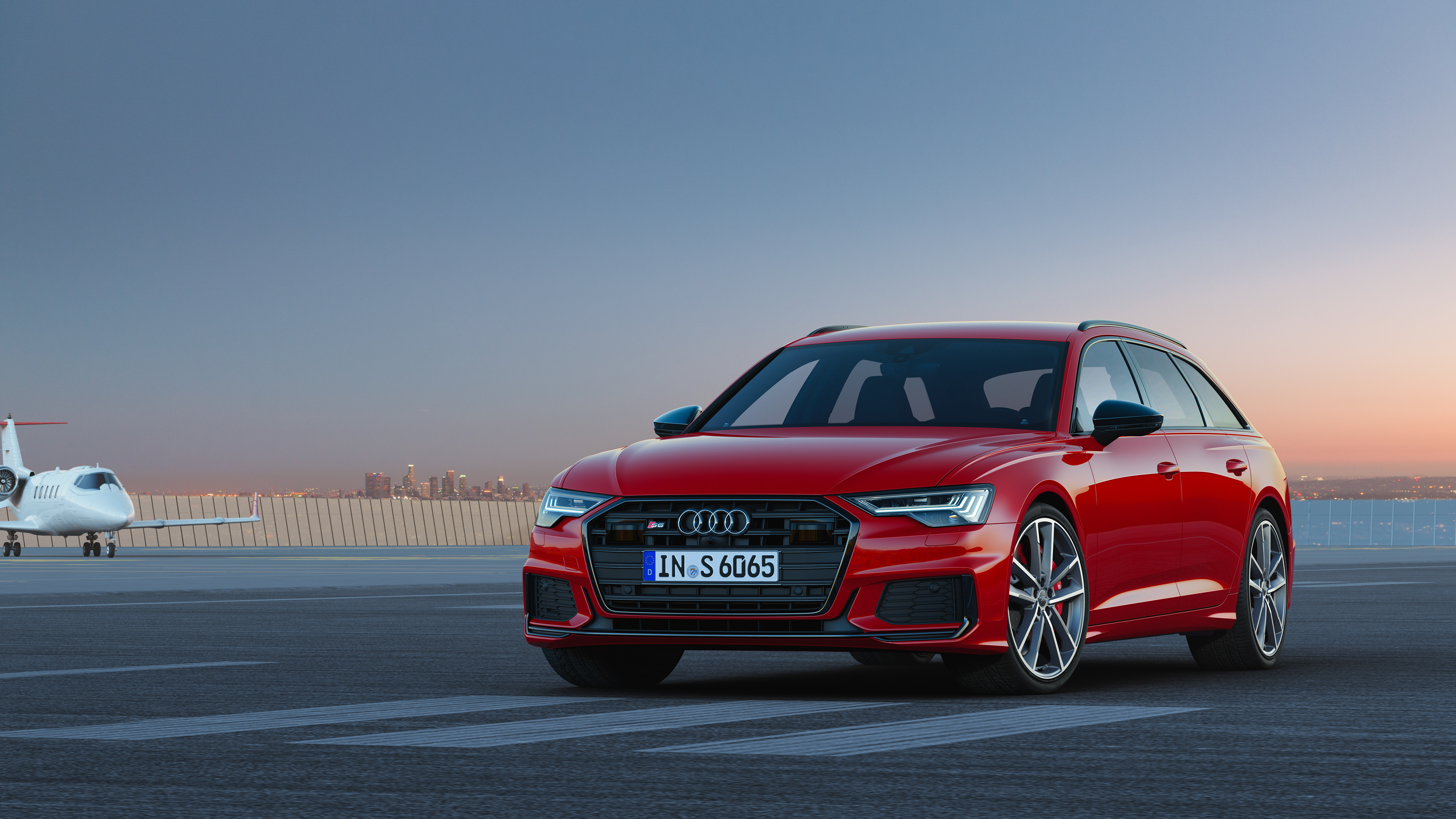  Audi S6 