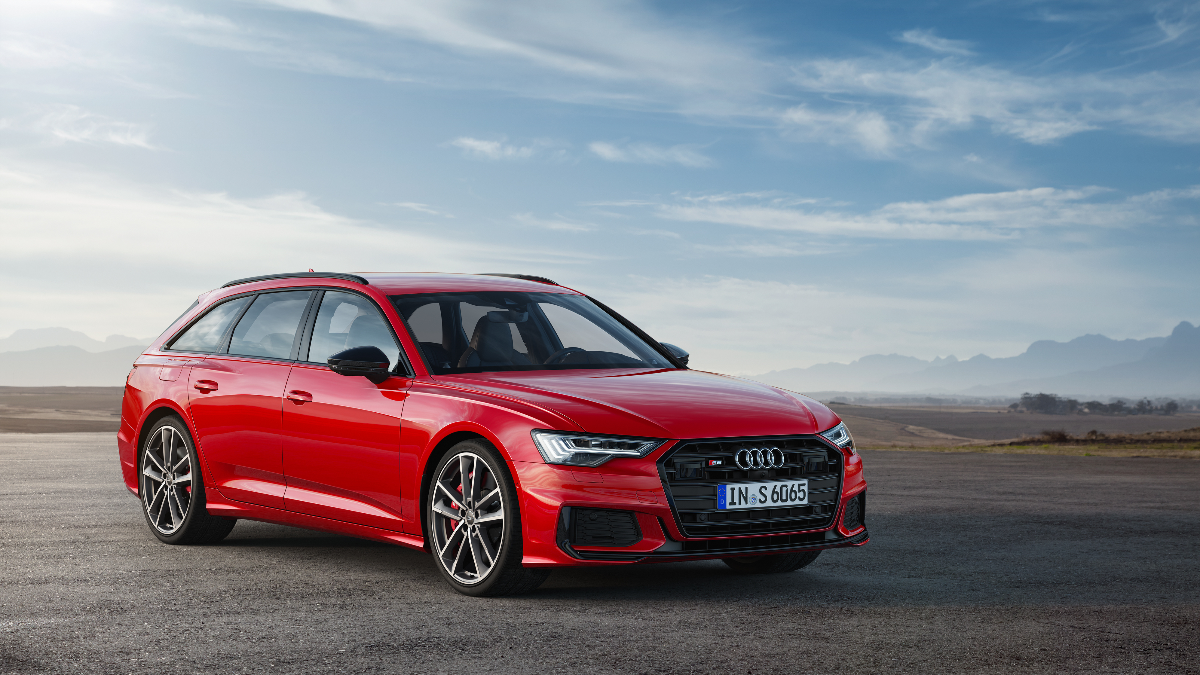  Audi S6 