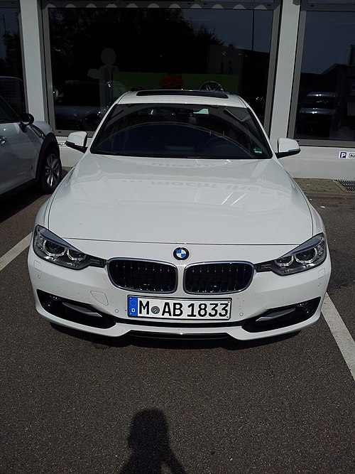 BMW 3-Series 328i 