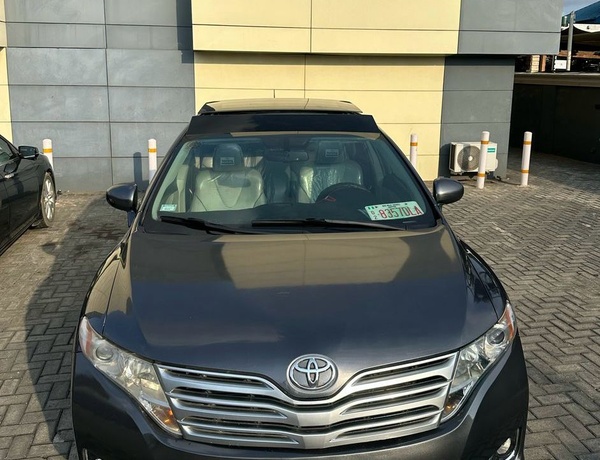 Registered Toyota Venza 2011