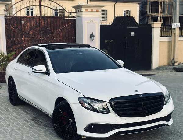 Benz E300 2018 in lagos