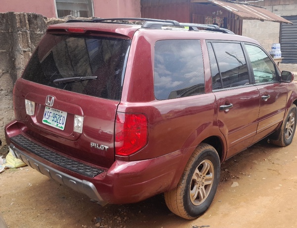 Registered 2002 Honda Pilot In Lagos