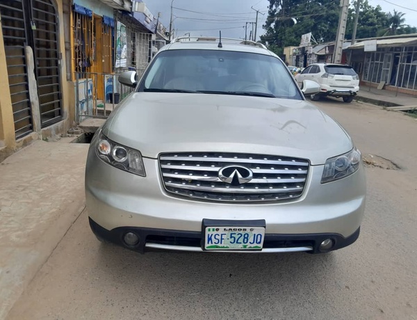 Infiniti FX35 (2008 model) In Ikorodu