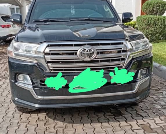 2018 model Toyota Land cruiser (Bullet Proof)