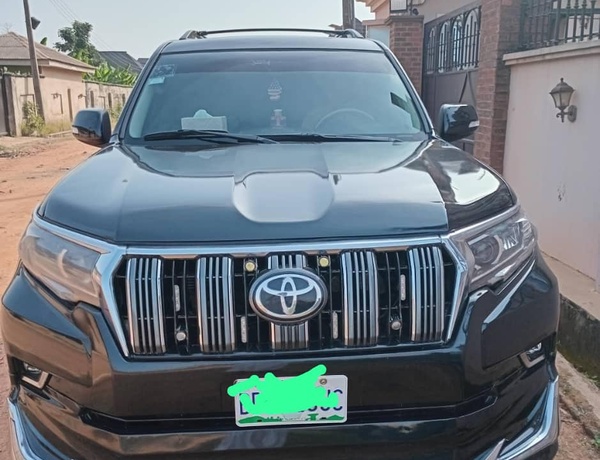 Lexus GX470 upgraded to PRADO 2023 In Ikorodu Lagos