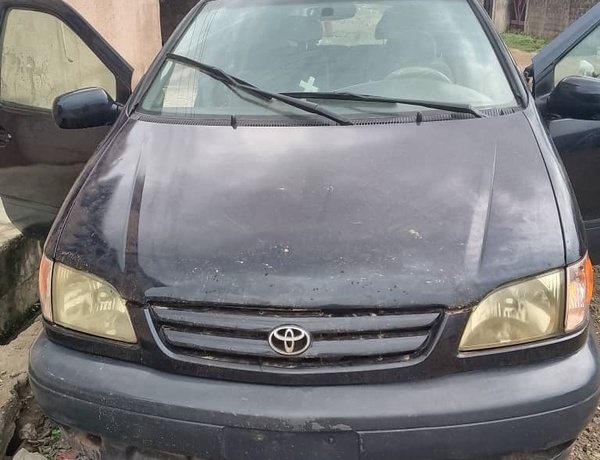 Toyota Sienna 2003 In Ijegun,Lagos