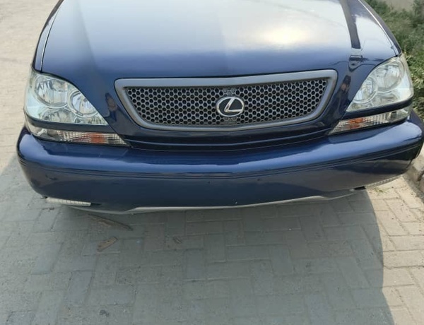 Lexus Rx300 (2000) for sale in Agoo Okota, Lagos State