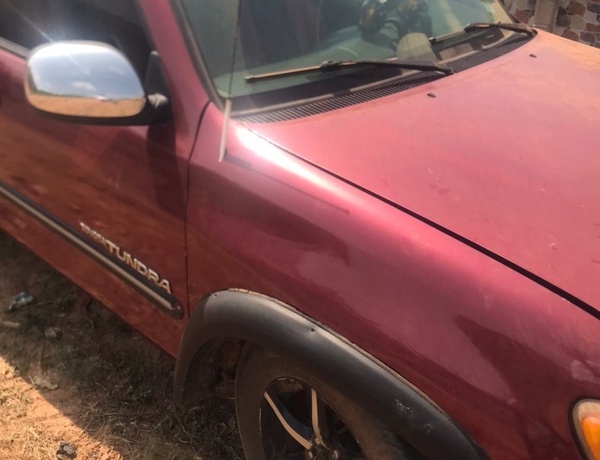 Nigerian Used Toyota Tundra 2004 for sale at Lagos State