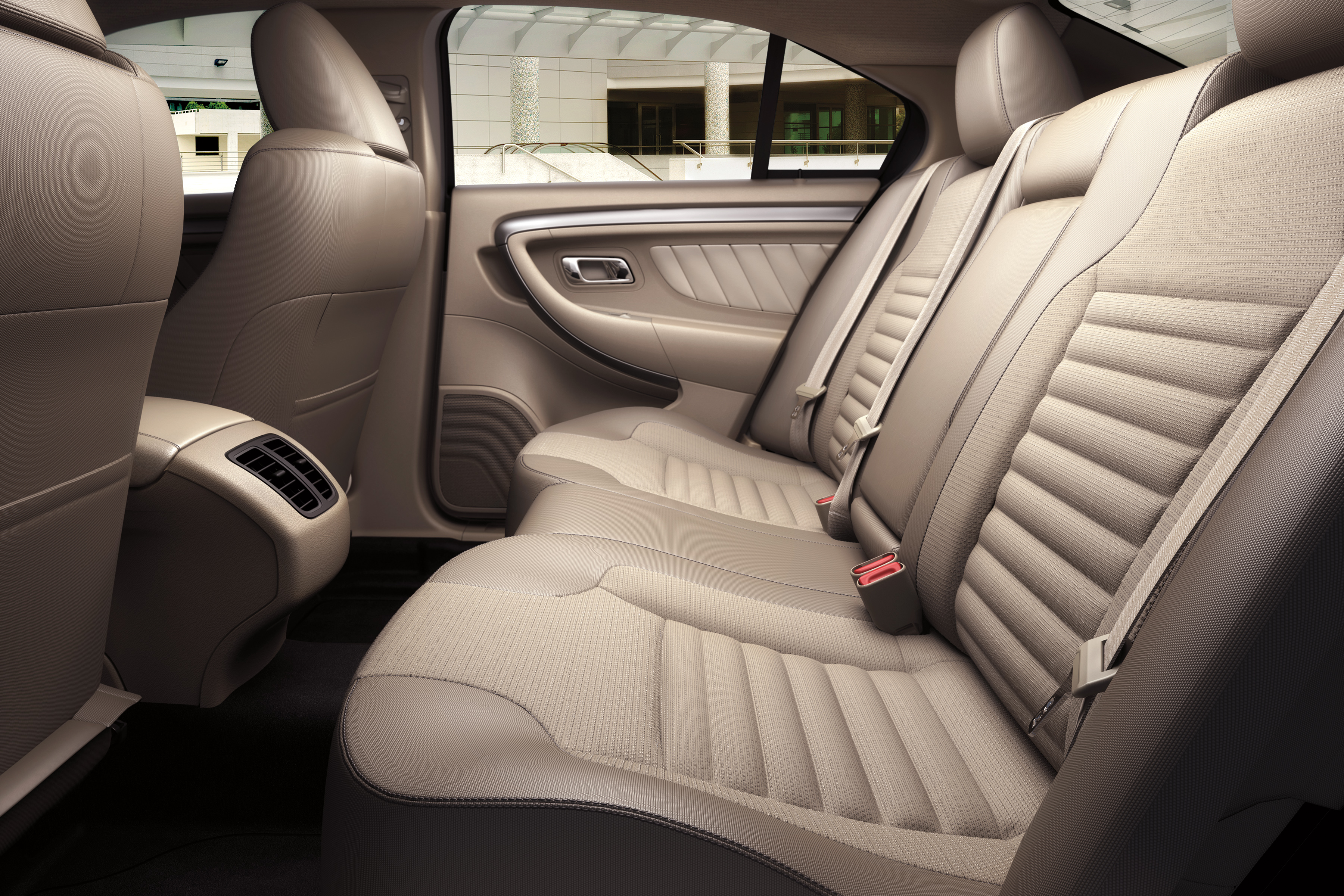  Ford Taurus 