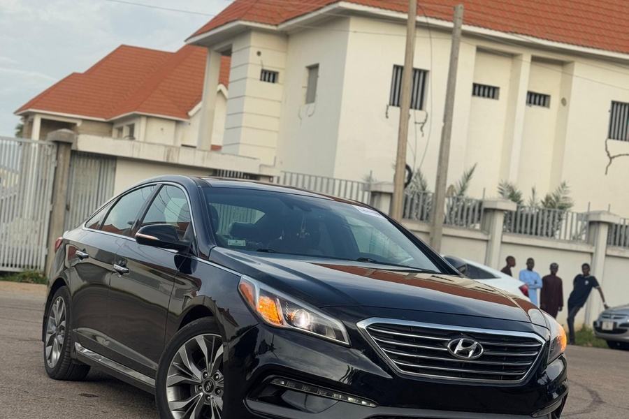 FOREIGN USED 2015 KE...