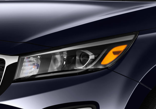  Kia Sedona 