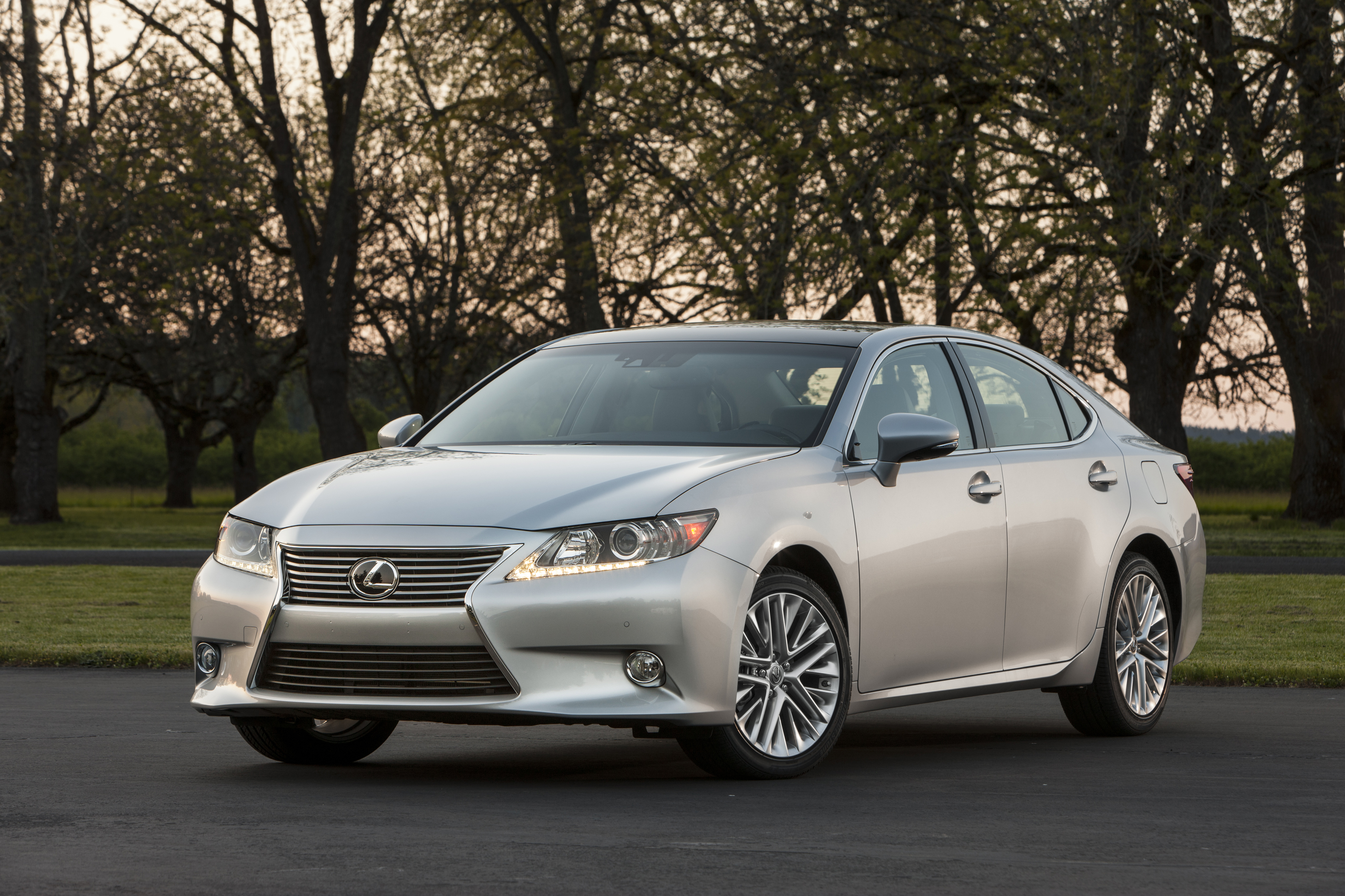  Lexus ES 350 