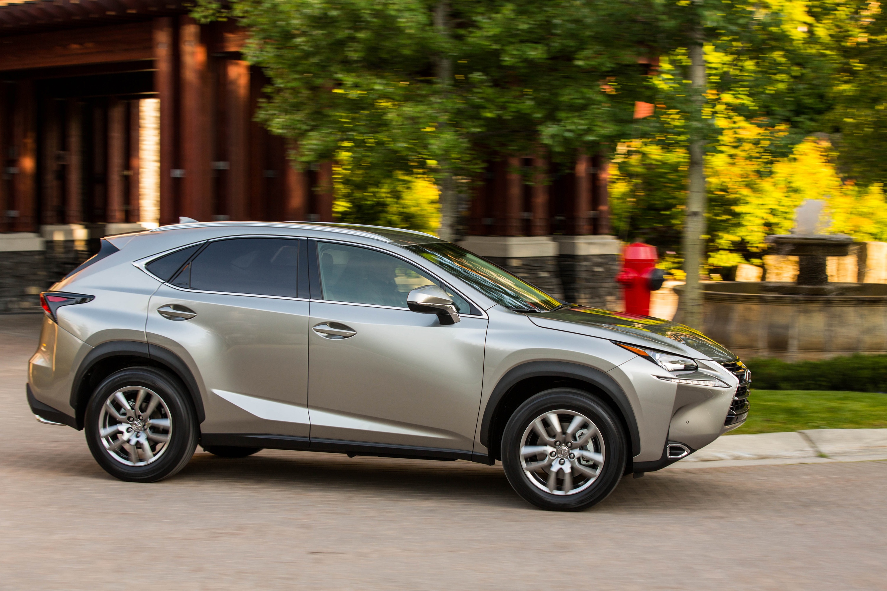  Lexus Nx 200t 