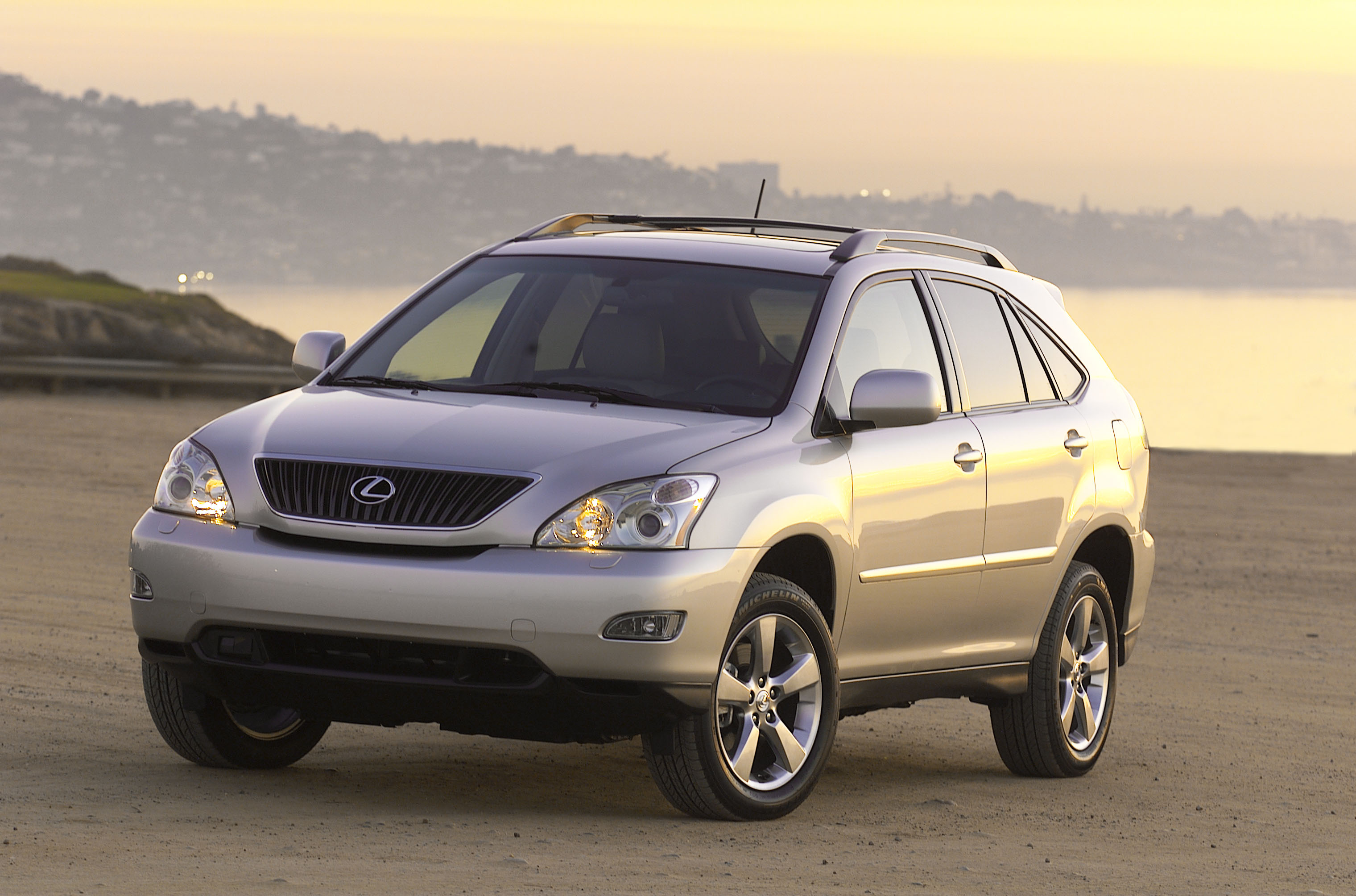  Lexus RX 330 