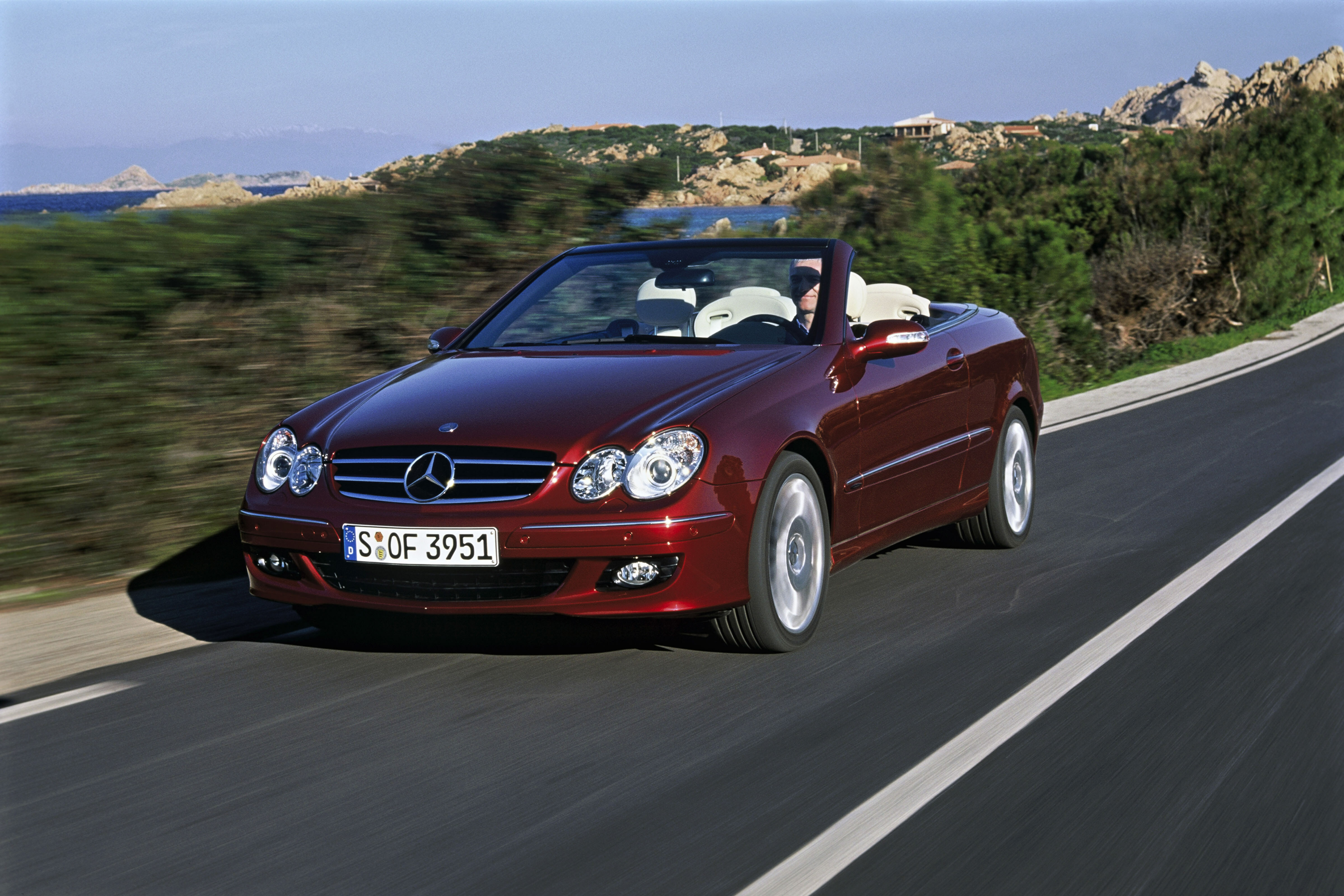  Mercedes-Benz CLK-Class 