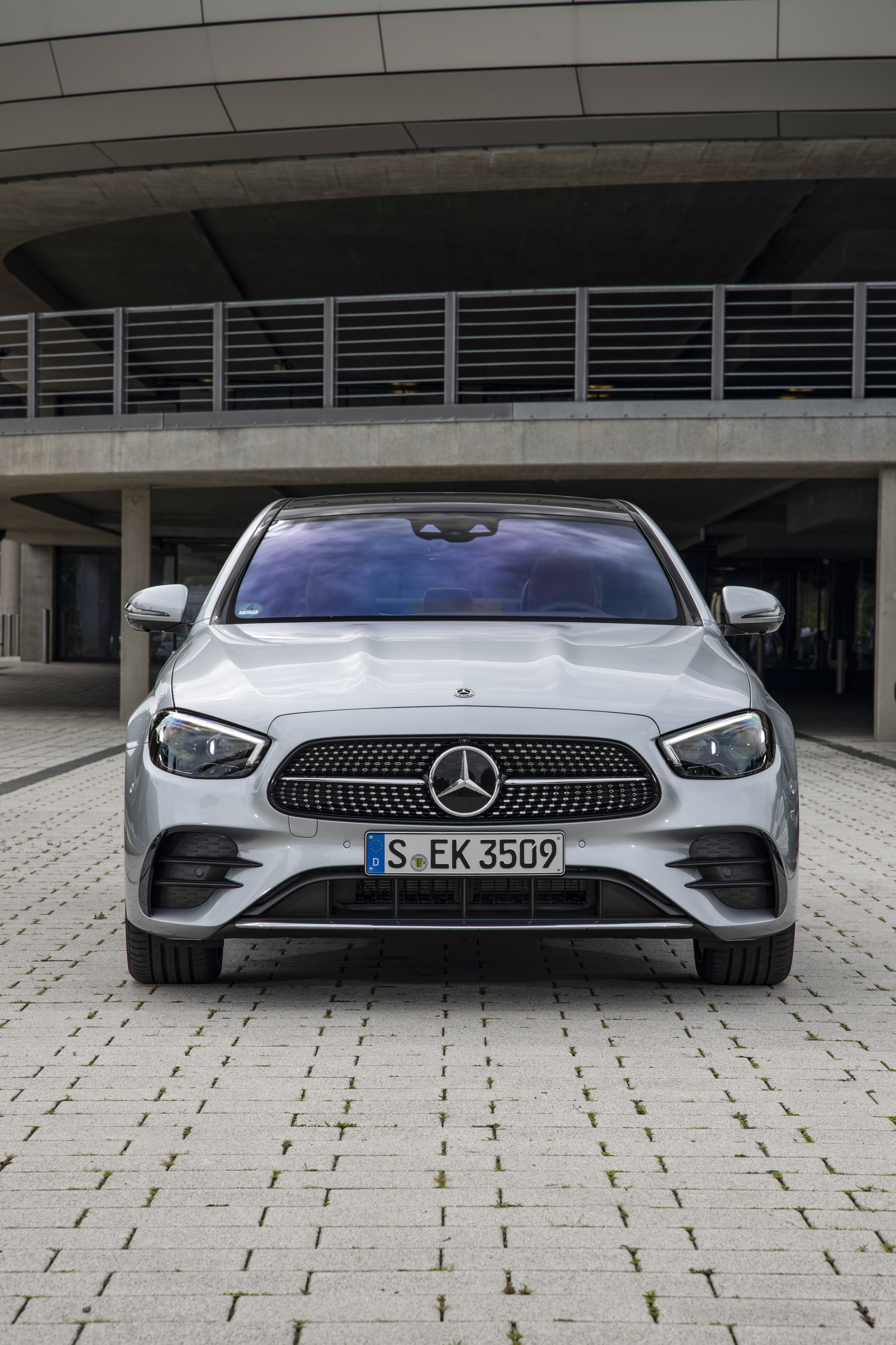 Mercedes-Benz E-clas...