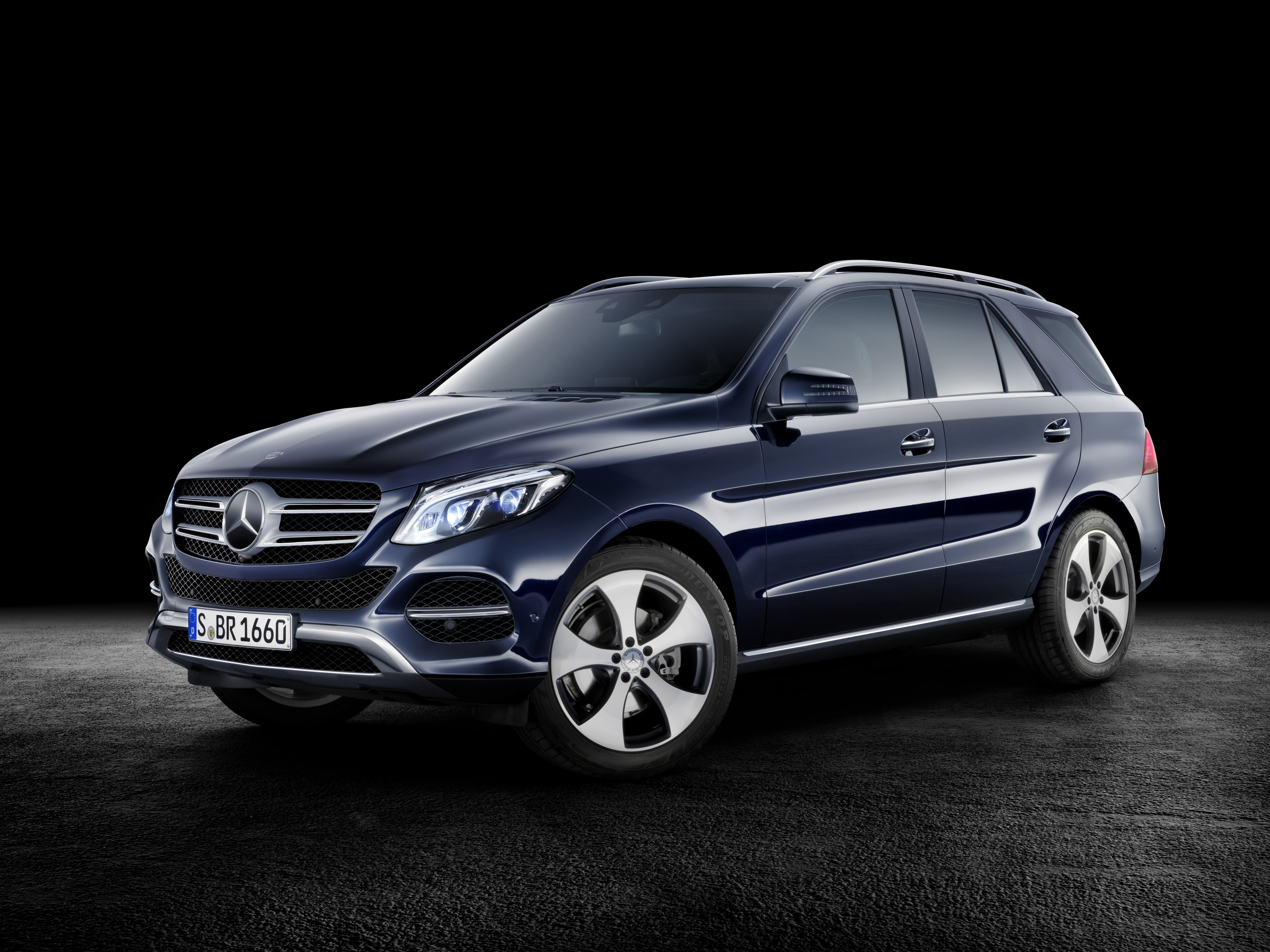  Mercedes-Benz GLE-class 