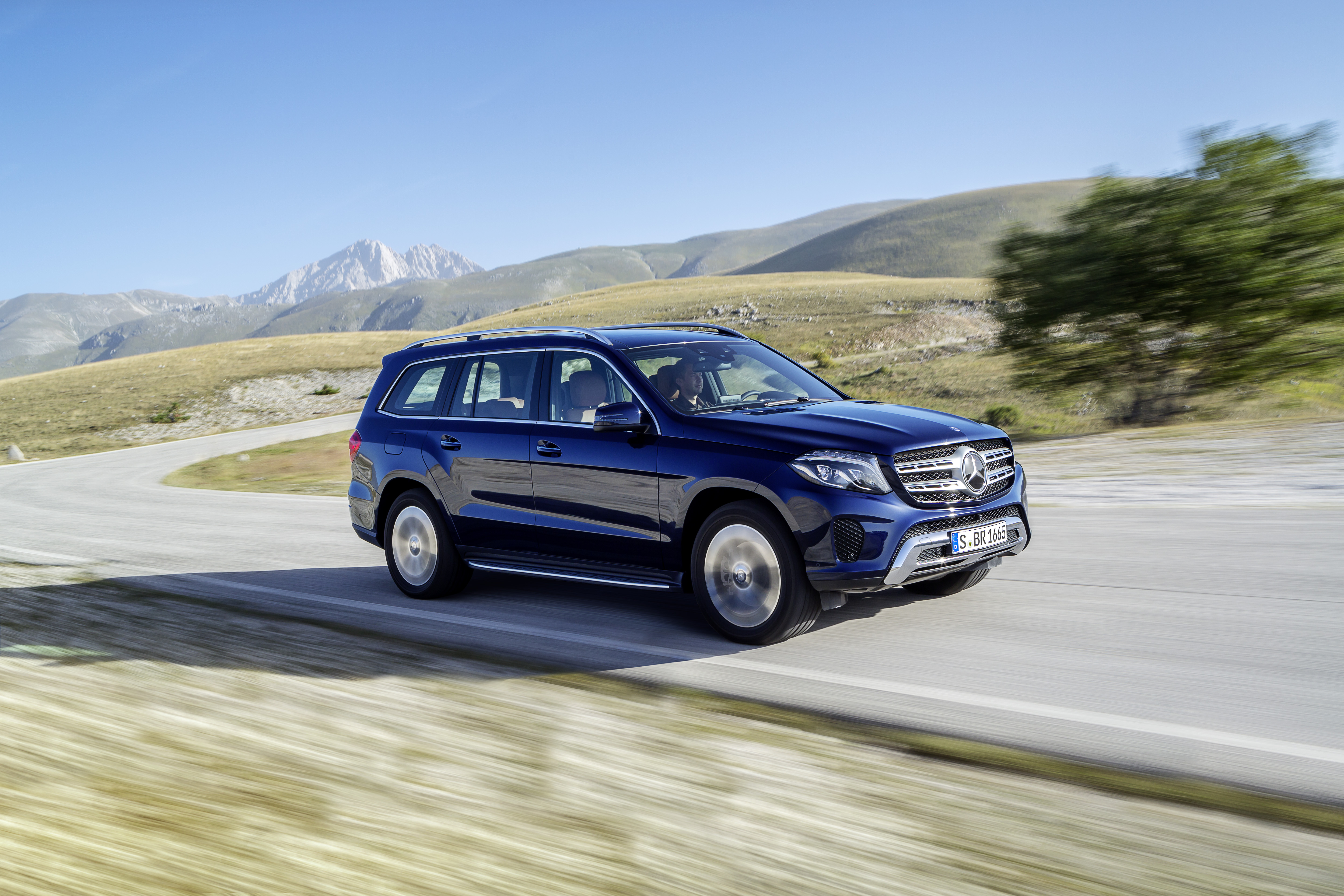  Mercedes-Benz GLS-class 