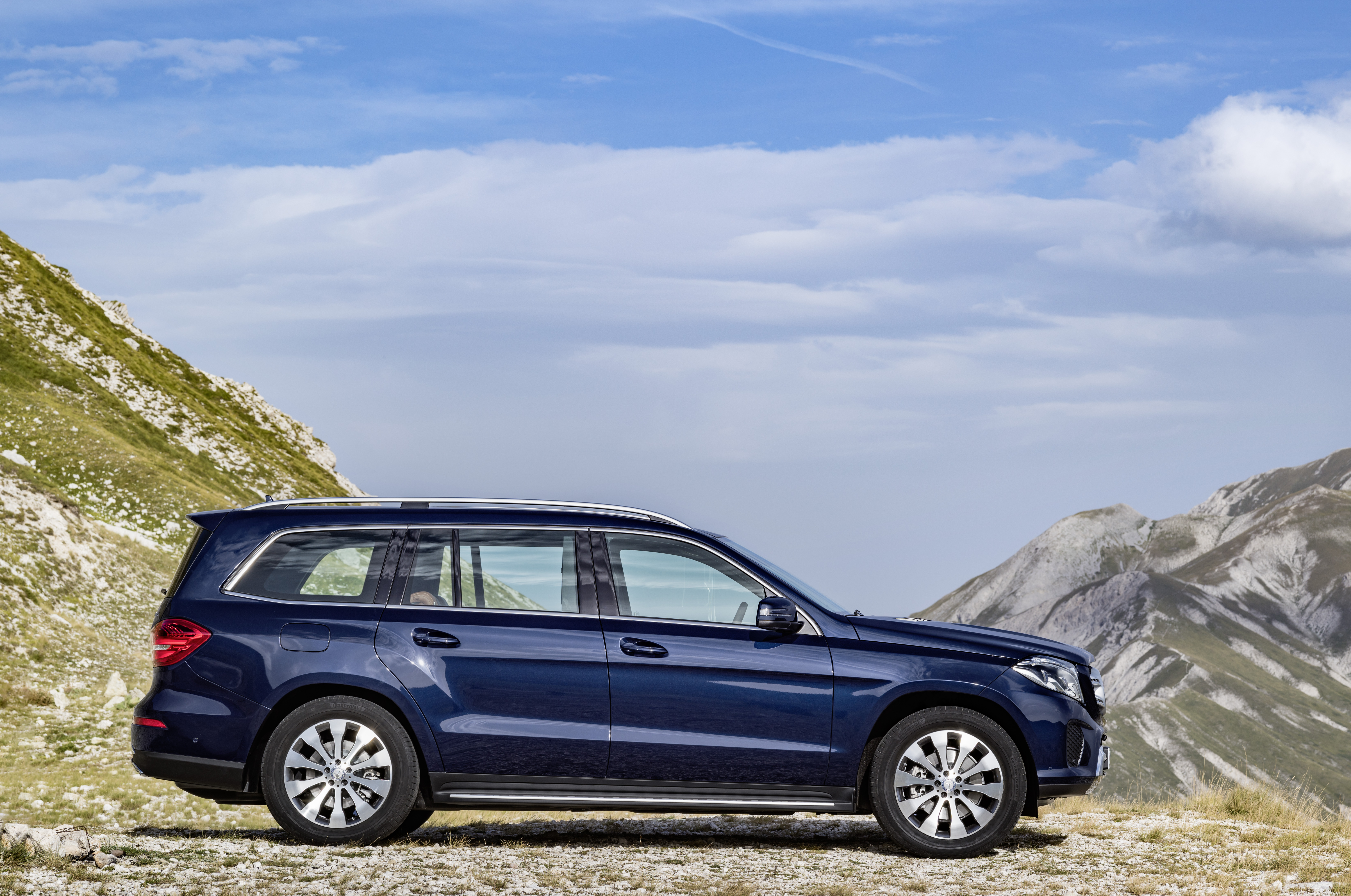  Mercedes-Benz GLS-class 