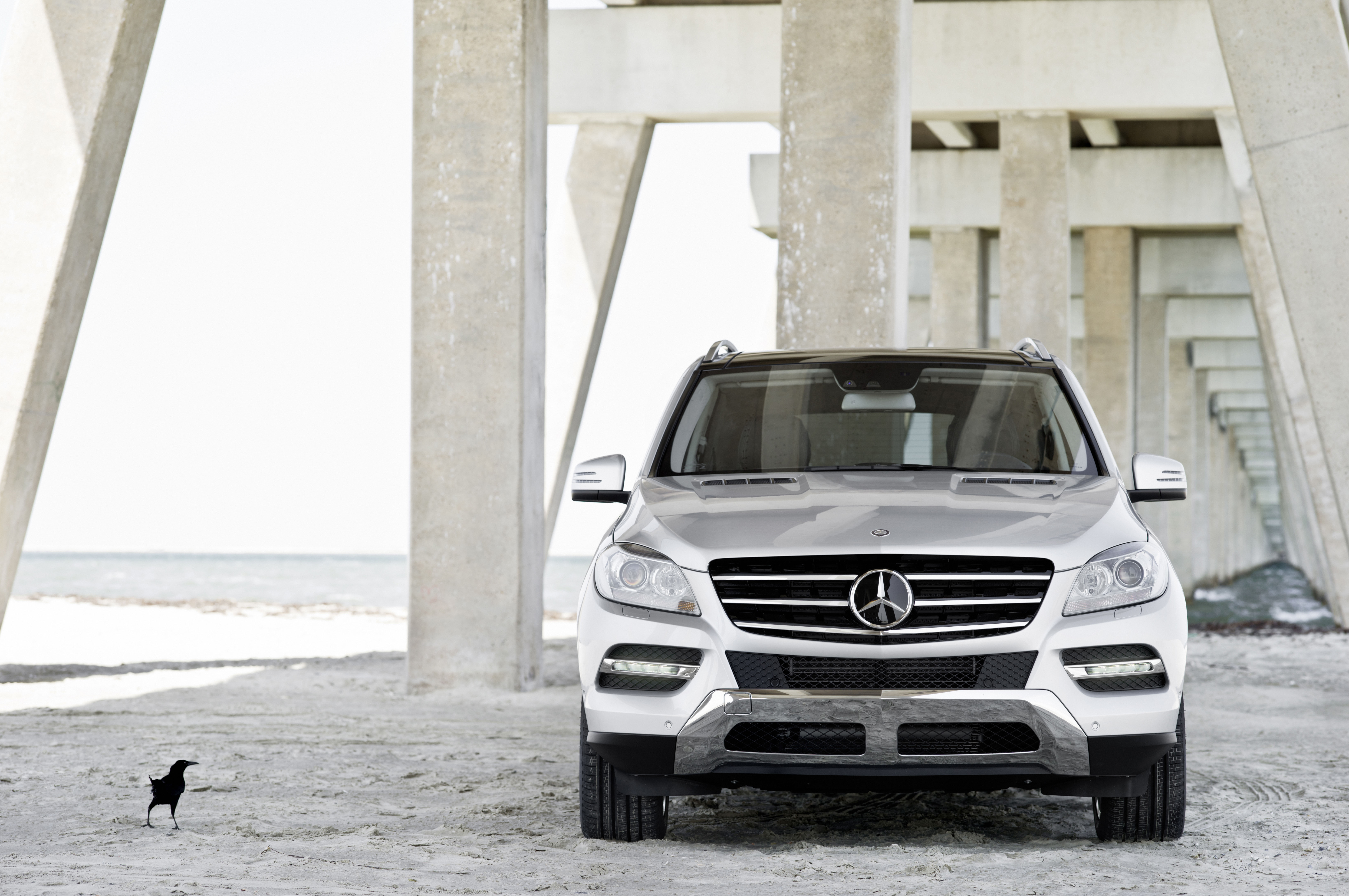 Mercedes-Benz M-Clas...