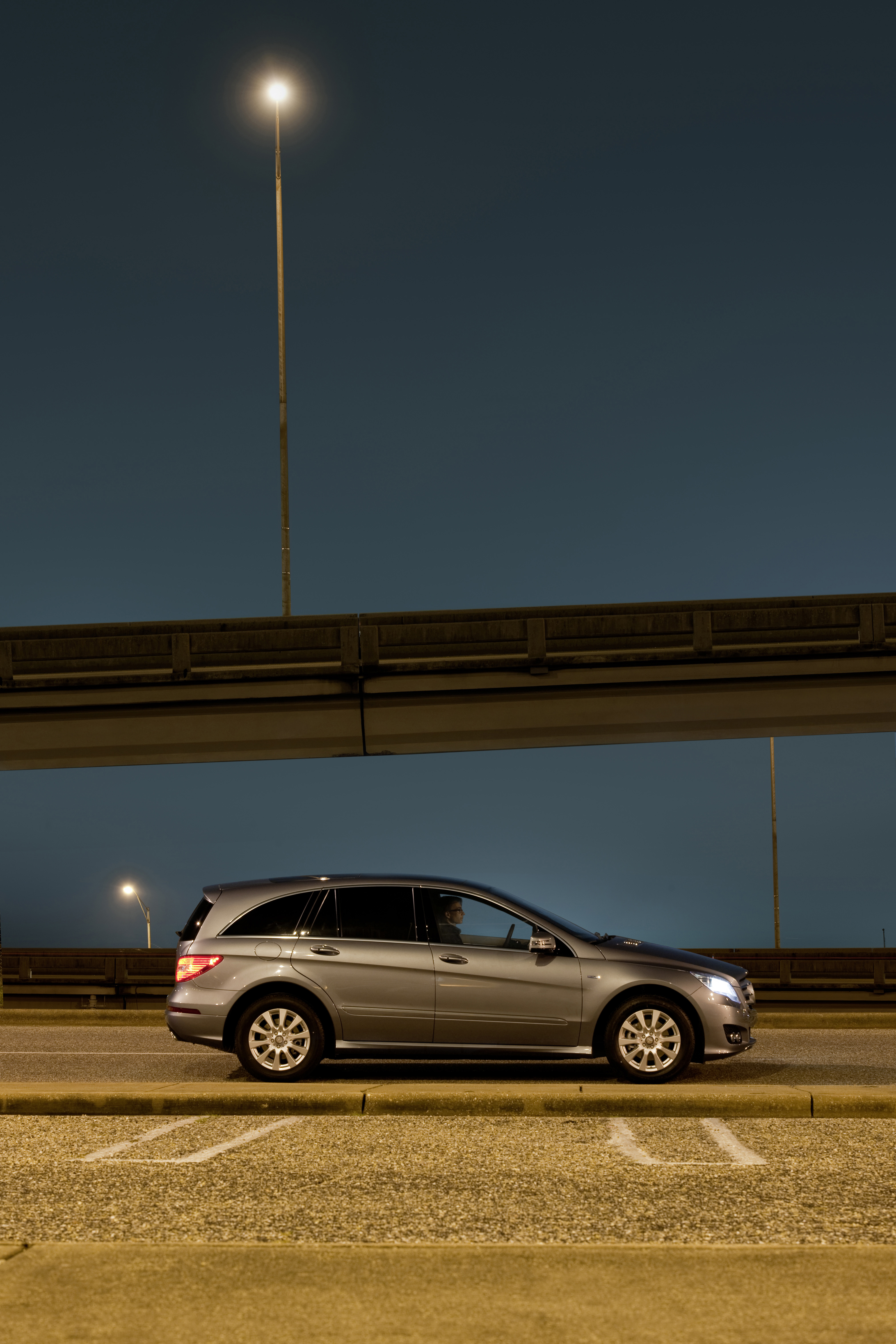  Mercedes-Benz R-Class 