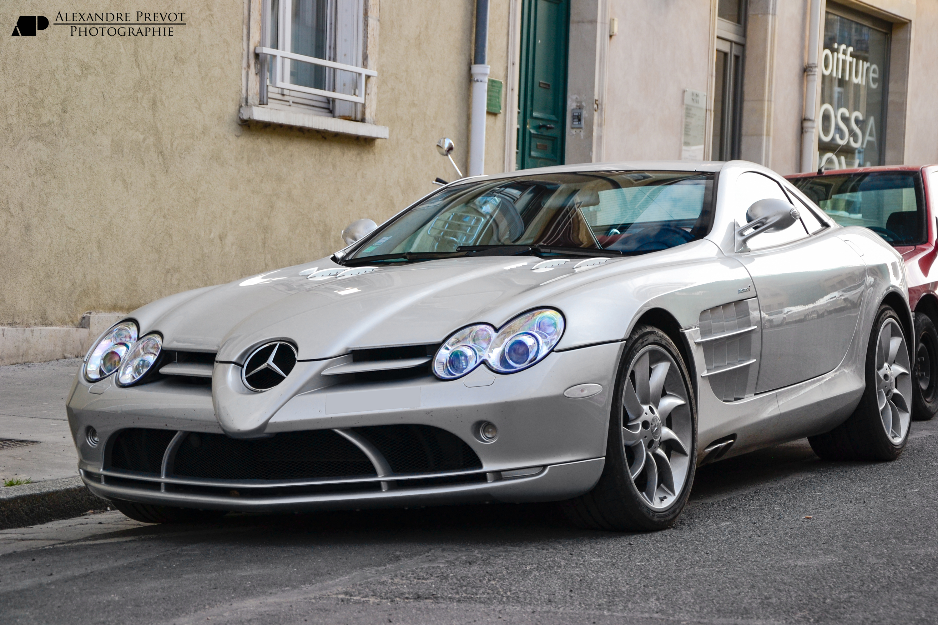  Mercedes-Benz SLR 