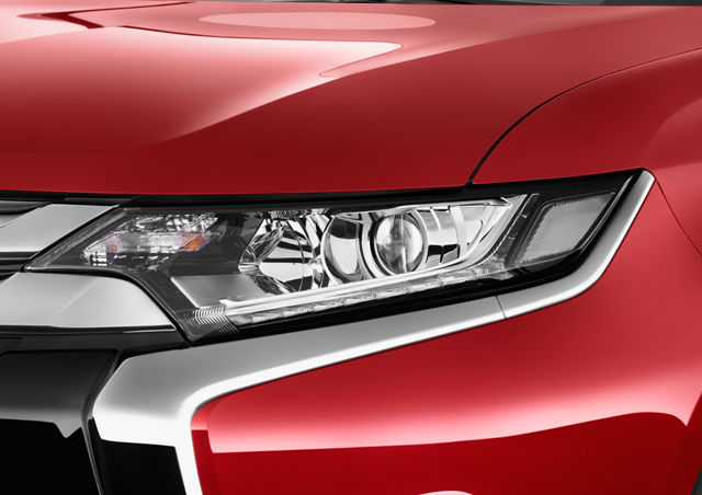  Mitsubishi Outlander PHEV 