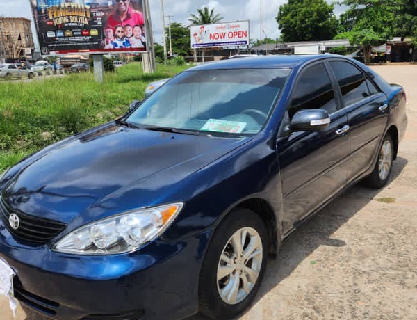 Sharp Lexus Es300 2004 Model In Benin City
