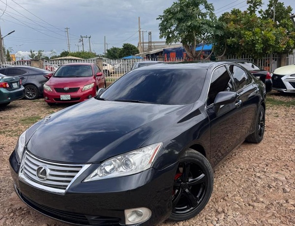 TOKS STANDARD 2010 LEXUS ES350 IN KADUNA FOR SALE