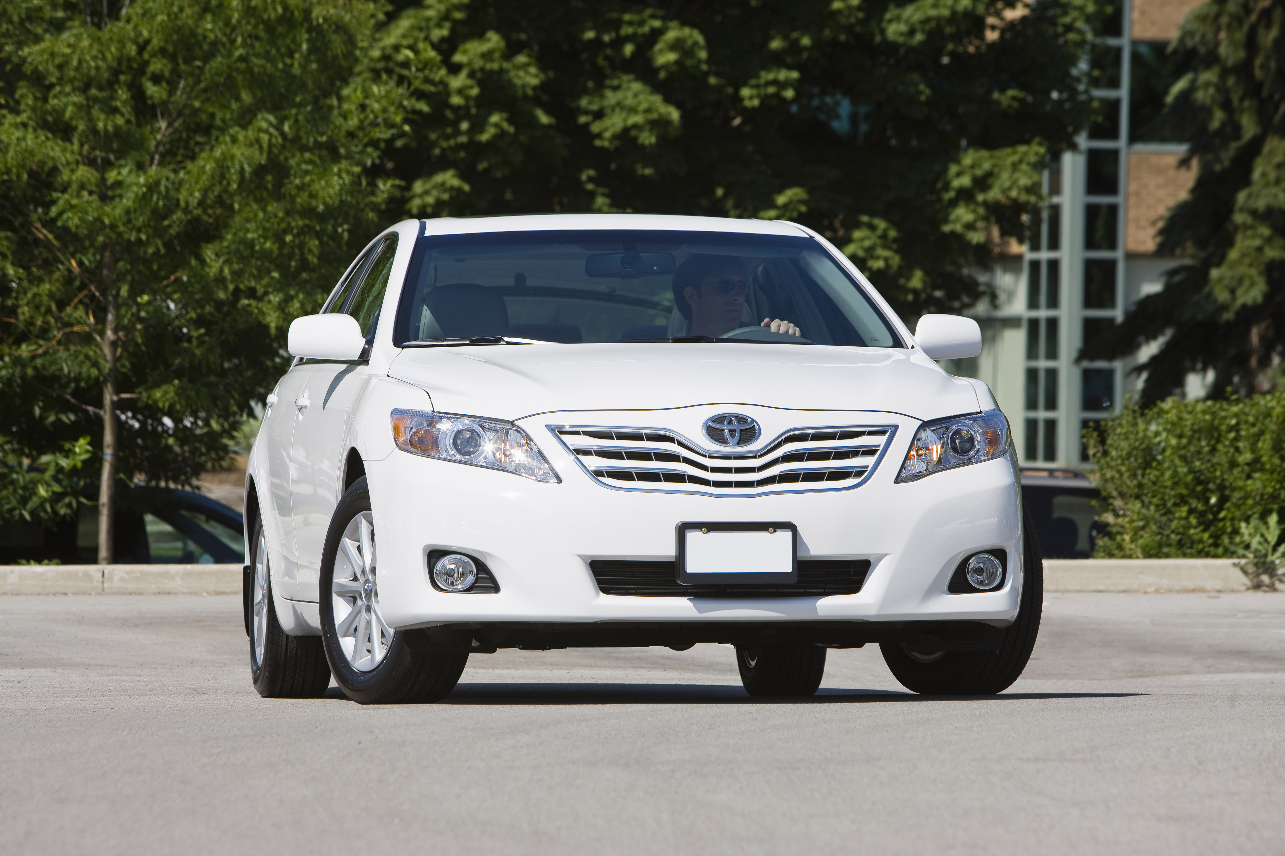 TOYOTA CAMRY XLE