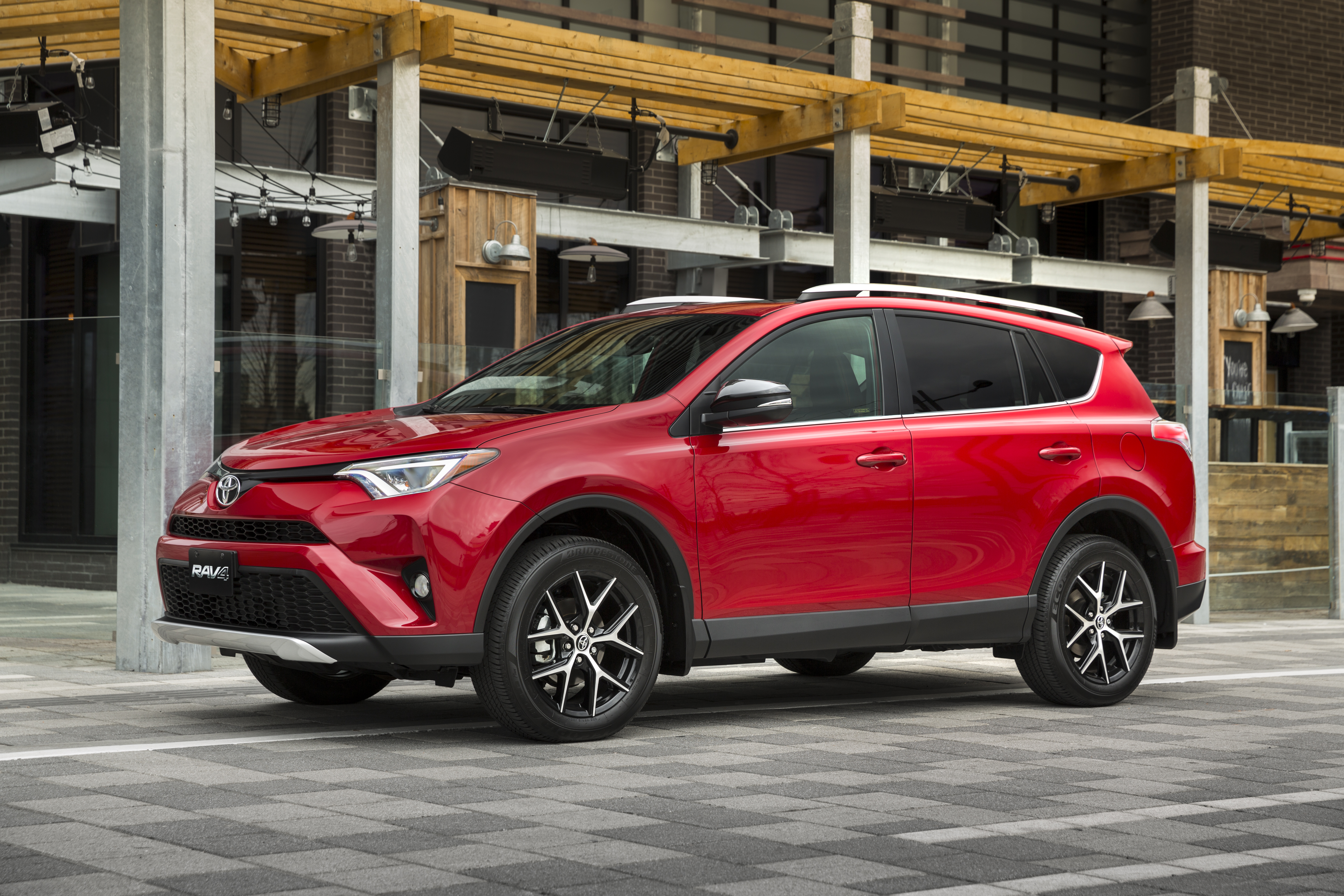  Toyota RAV4 