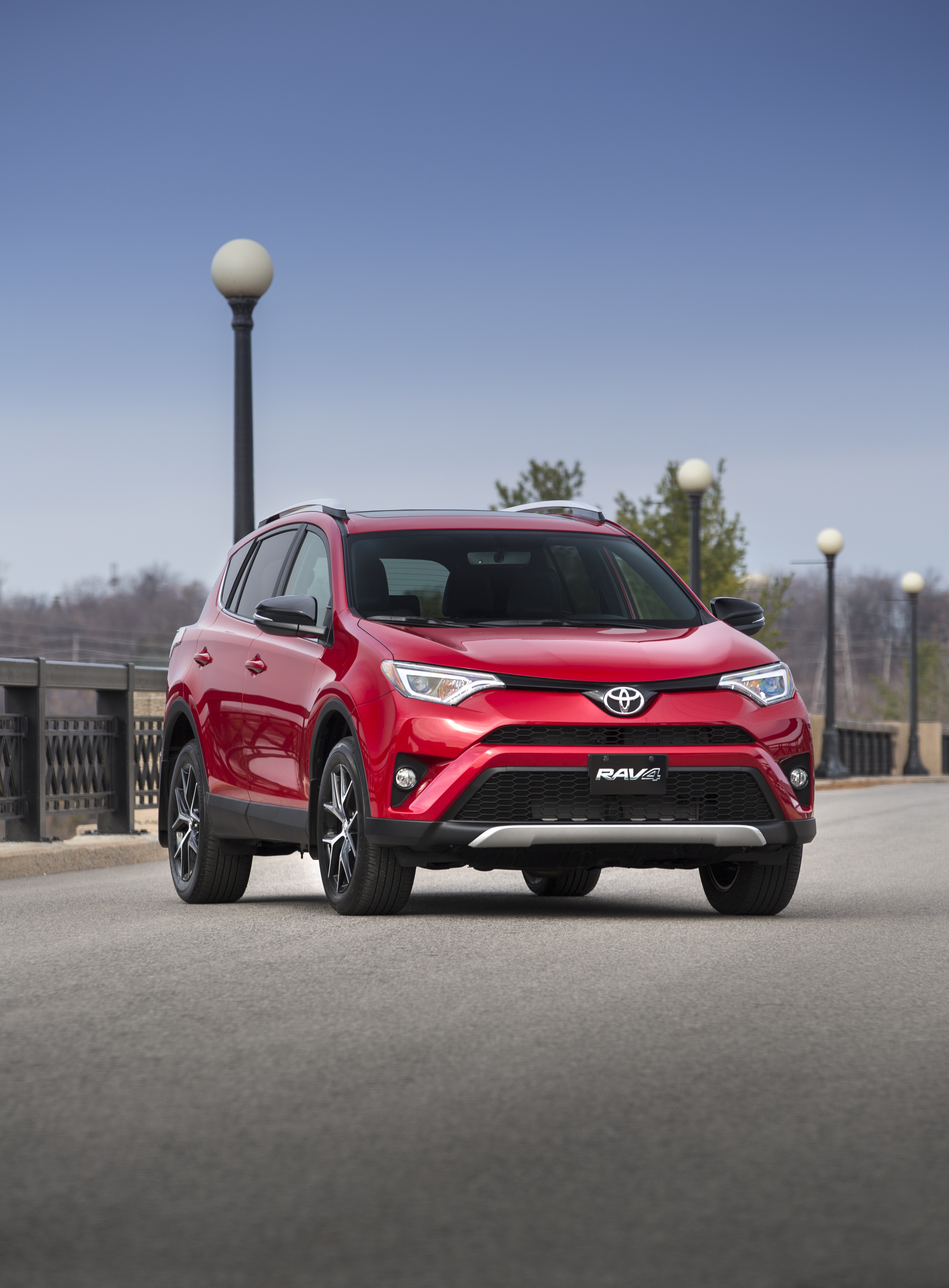  Toyota RAV4 